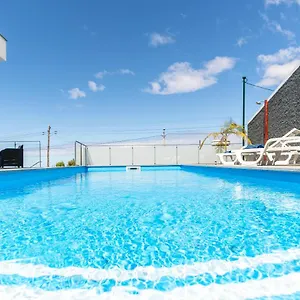 https://casa-georgina.madeira-islandshotels.com